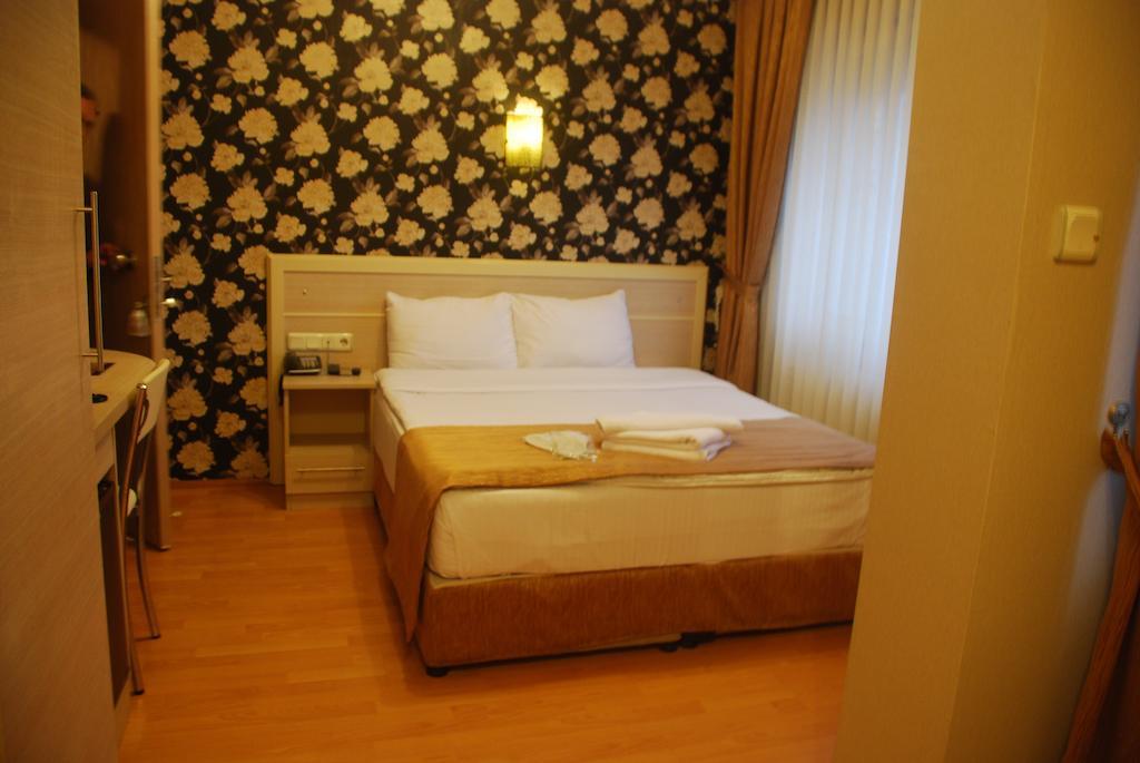 Mini hotel Izmir Exterior photo